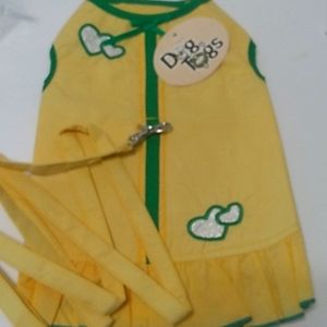NWT  Dog N Togs Yellow and green dress harness with leash Medium